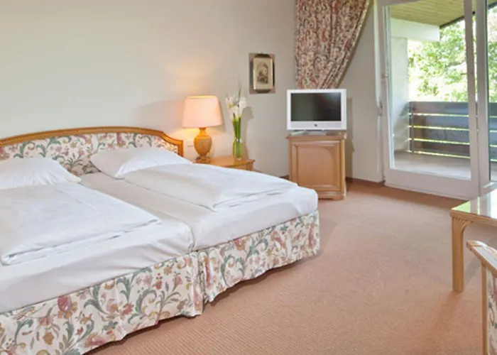 Marina Hotel Am Starnberger See 4*